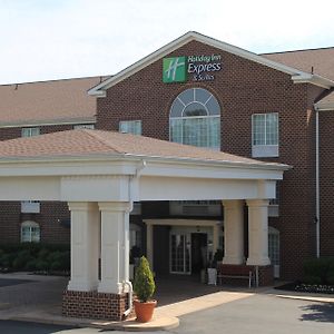 Holiday Inn Express Hotel & Suites Warrenton, An Ihg Hotel